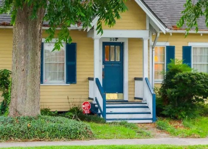 Third St House * Lafayette